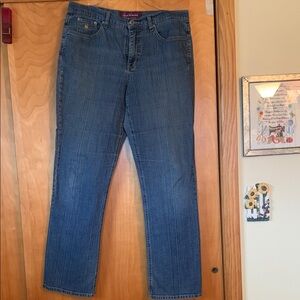 Gloria Vanderbilt Giselle